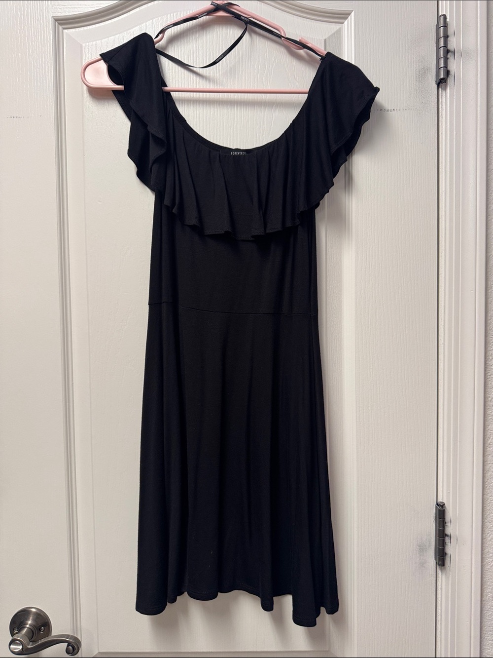 Forever 21 Black Ruffle Off-Shoulder Dress